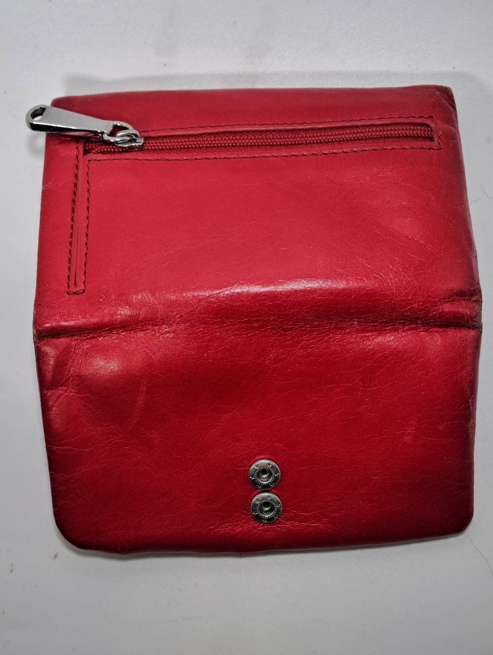 HOBO Red Leather Flap Wallet - Picture 6 of 8